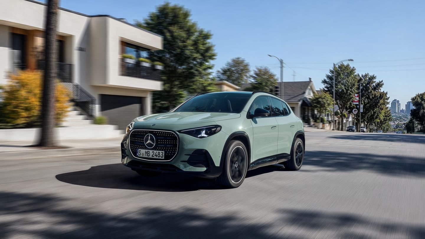 Mercedes-Benz présente le tout nouveau GLA à l’habitacle entièrement redessiné