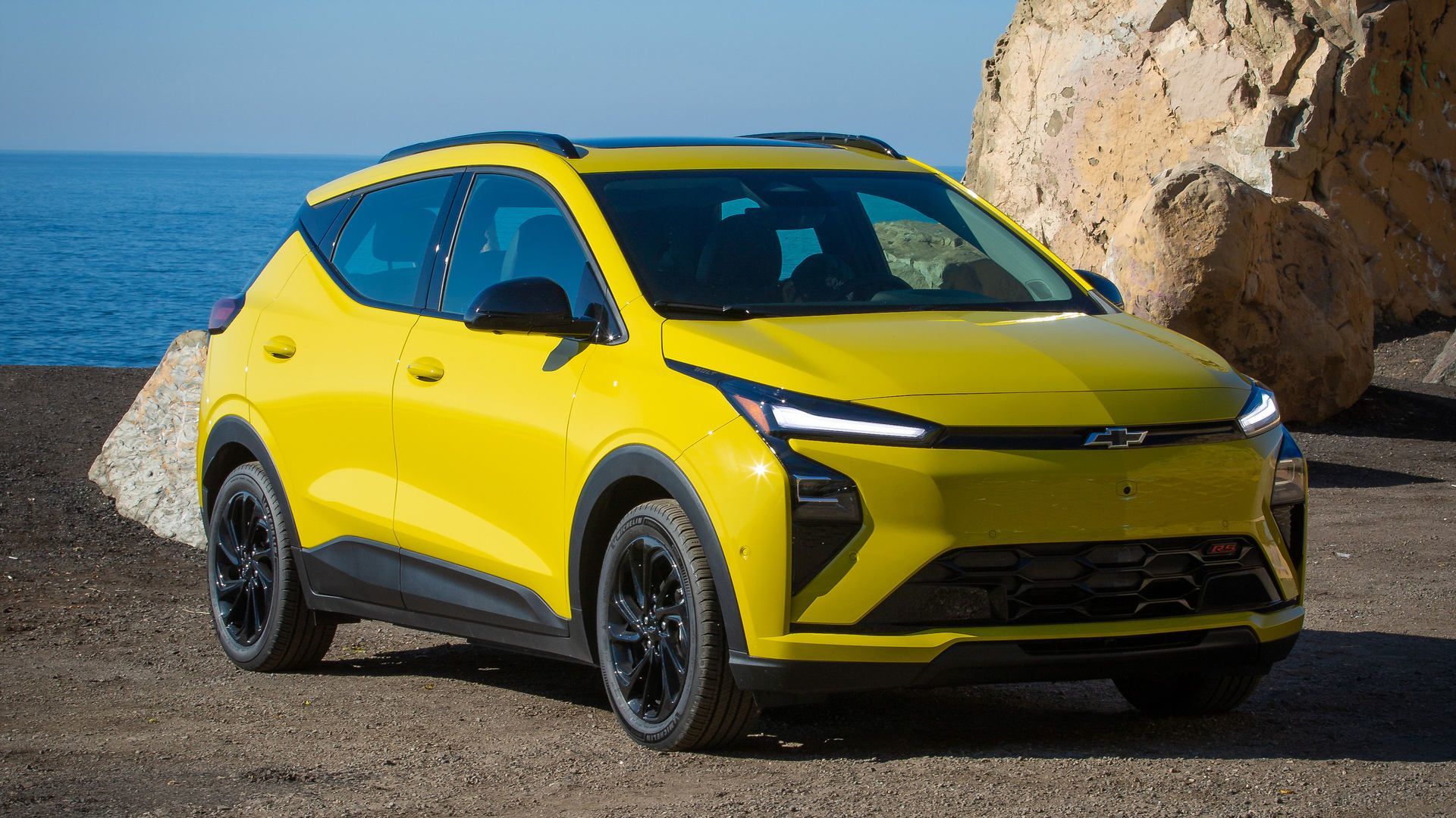 Chevrolet Bolt LT vs. Nissan Leaf S: 5 Specs to Check Before You Choose Your First 2027 EV