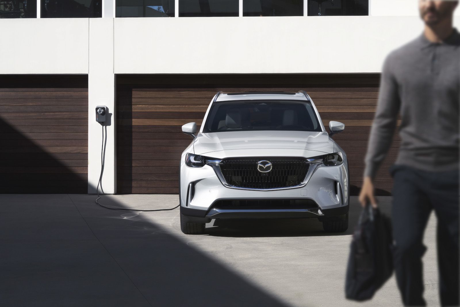 Ce que la caméra d’attelage du Mazda CX-90 PHEV 2026 vous montre — et les autres technologies de remorquage à connaître