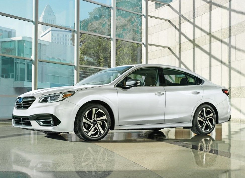 Subaru Legacy : meilleure berline intermédiaire de 2020