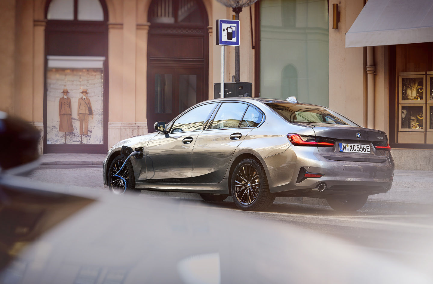 BMW Série 3 2022 à moteur hybride enfichable : le plaisir marié à l’efficacité