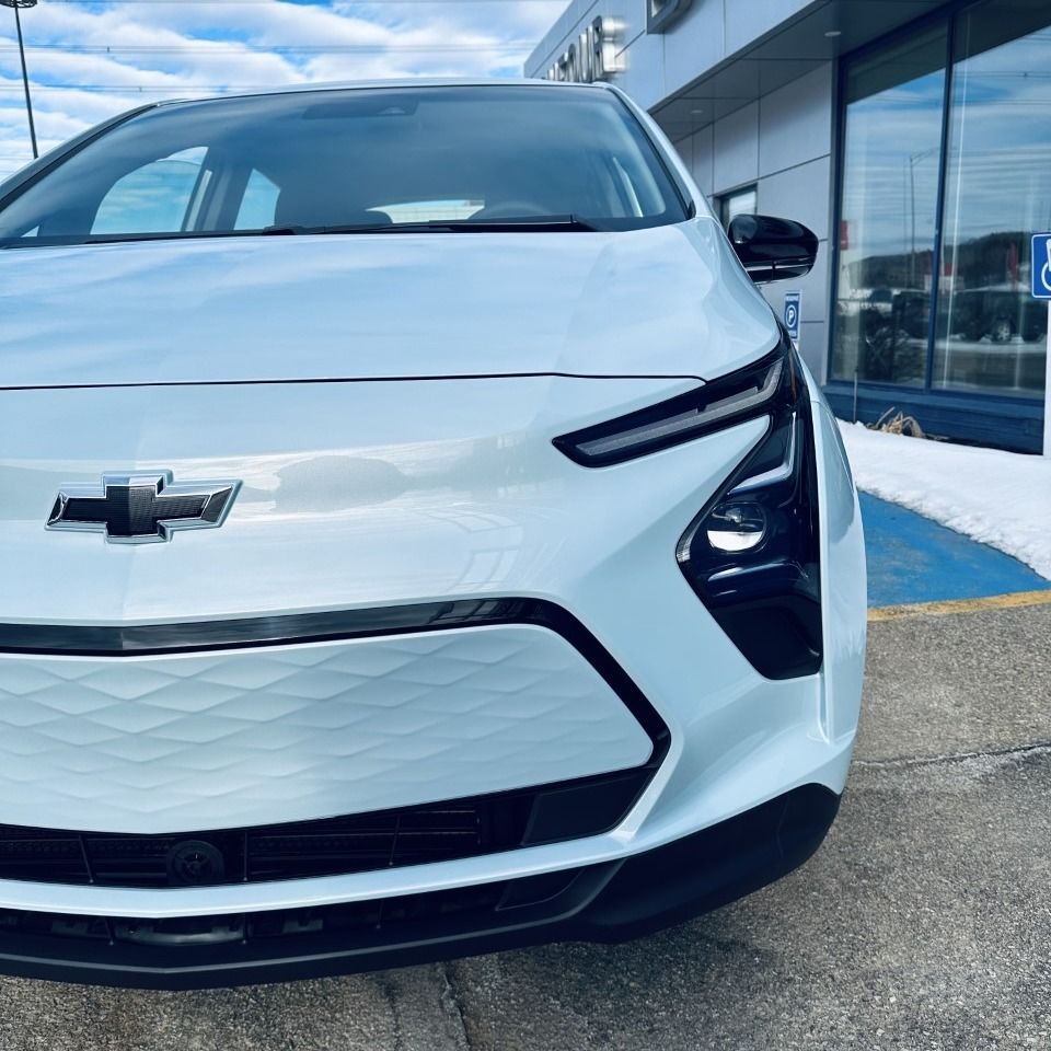Chevrolet Bolt EV ; Meilleur véhicule électrique petit format 2023