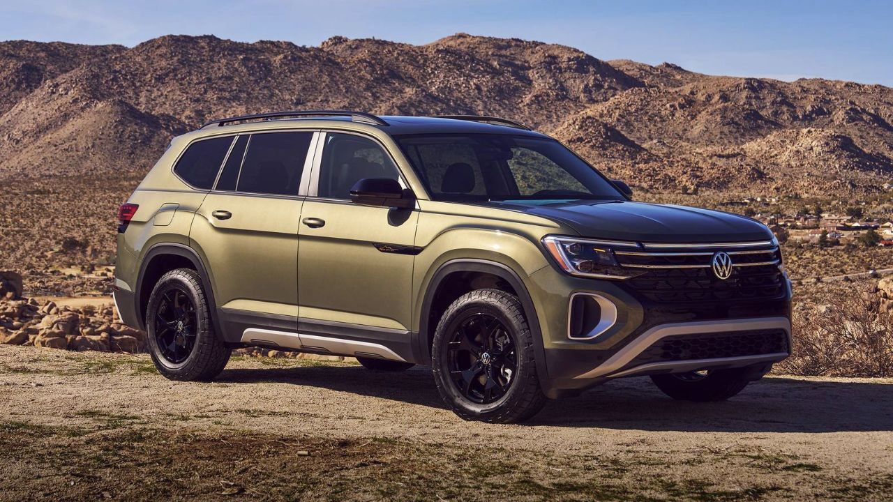Vue 3/4 avant du Volkswagen Atlas 2025.