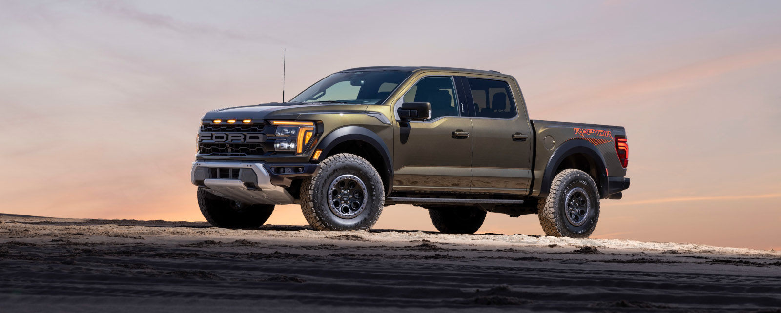 Ford F-150 Raptor 2024 : déchaîné !