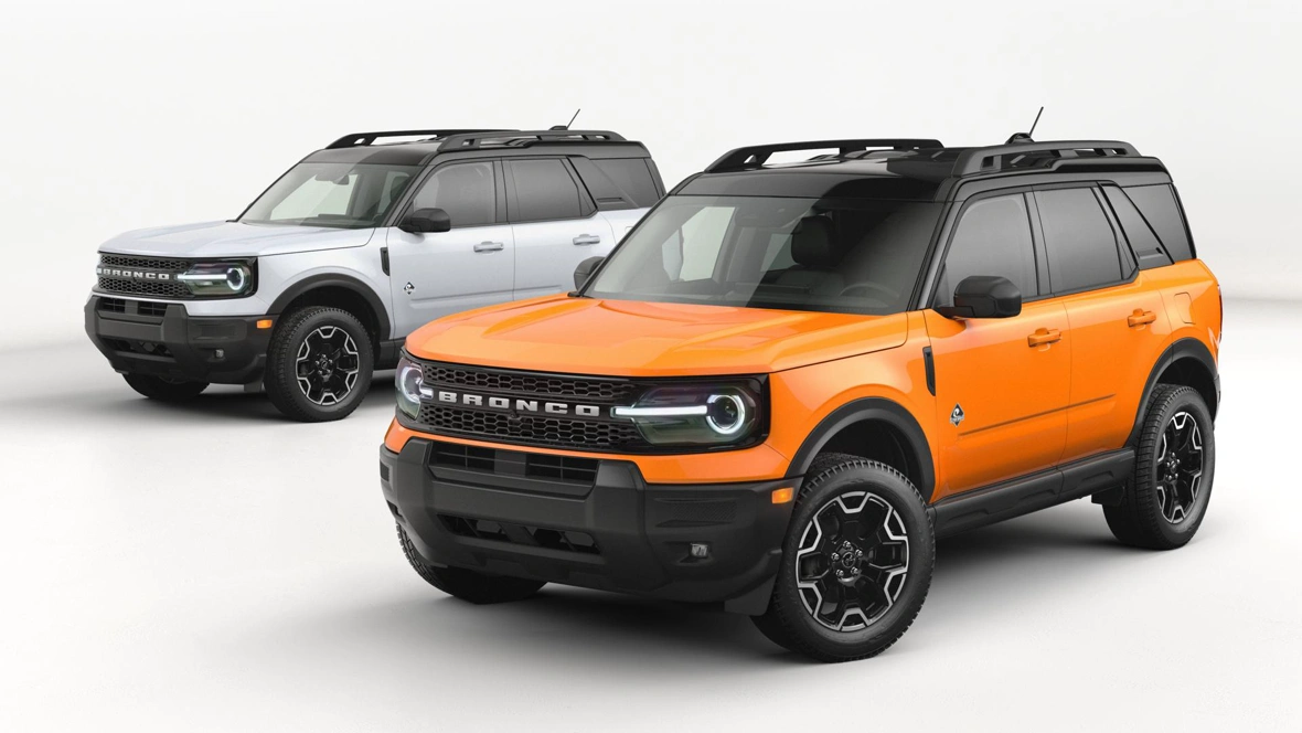 Two 2026 Ford Bronco Sport trims, including an orange model.
