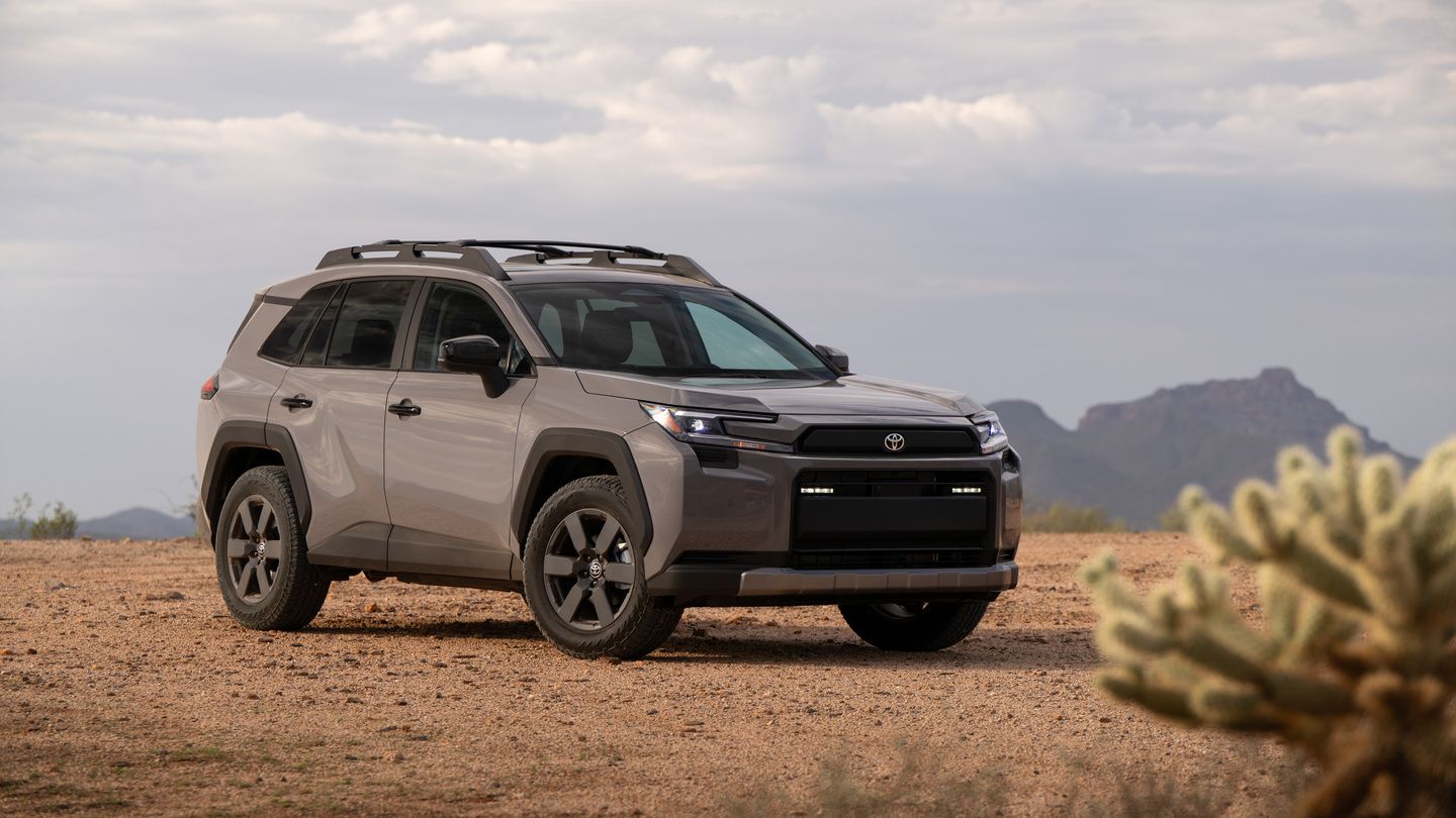 Guide des versions du Toyota RAV4 hybride 2026