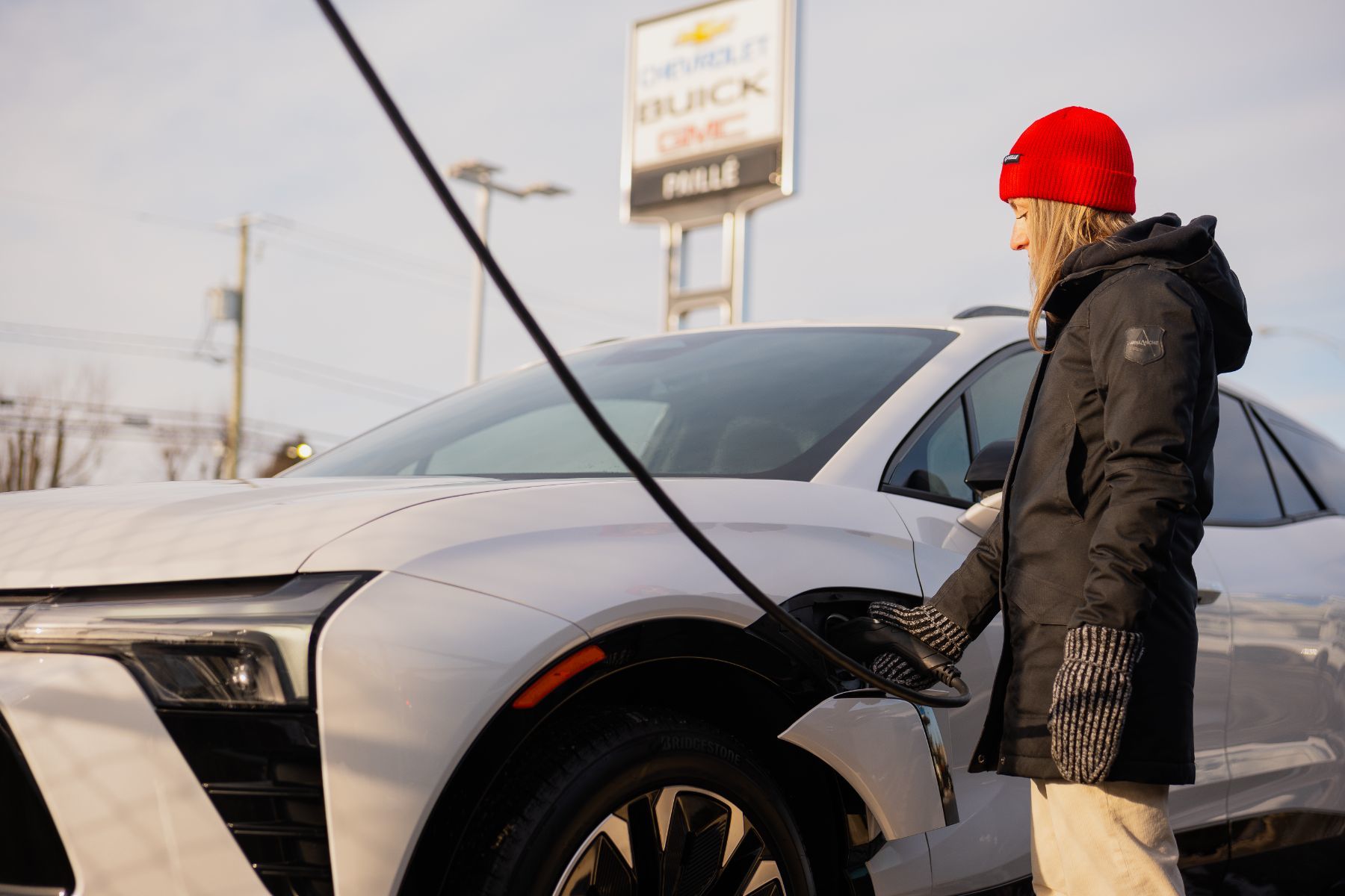 OPTIMISER L’AUTONOMIE DE TA VOITURE ÉLECTRIQUE EN HIVER GRÂCE AU PRÉCONDITIONNEMENT DE LA BATTERIE