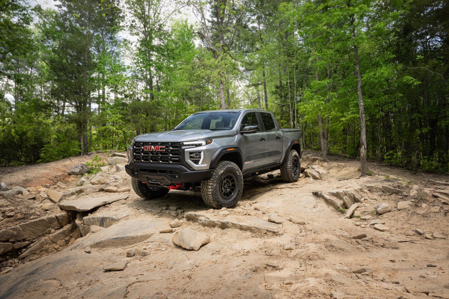 5 bonnes raisons d’opter pour le GMC Canyon, une camionnette polyvalente pour toutes vos aventures