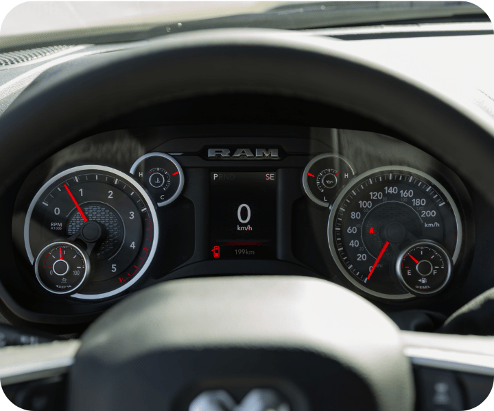 Vue de l'intérieur du RAM 1500 2026 et de son tableau de bord