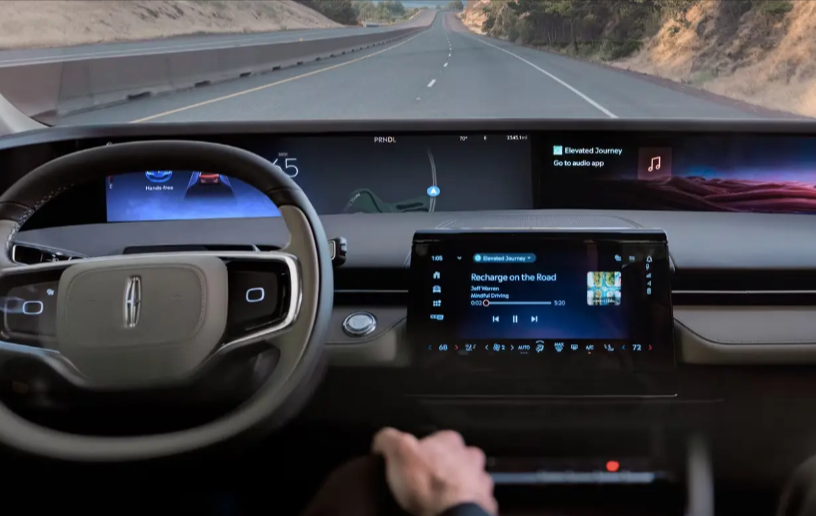 Meet the 2026 Lincoln Nautilus: The Luxury Lounge on Wheels