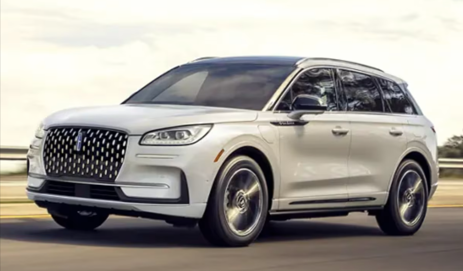 Everyday Convenience Made Simple: Lincoln Corsair’s Hands-Free Power Liftgate