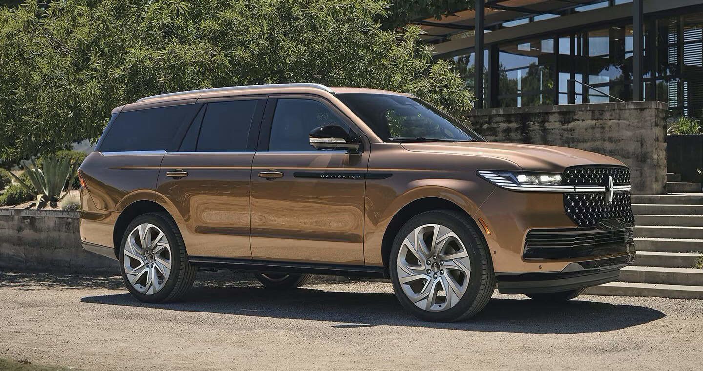 Lincoln Navigator Revel® Ultima 3D Audio: Surround Sound Luxury for Every Drive