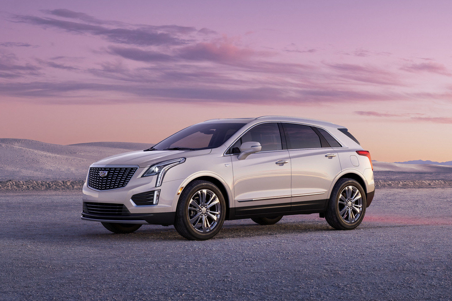 Comparaison entre le Cadillac XT5 2024 et le Lexus RX 2024