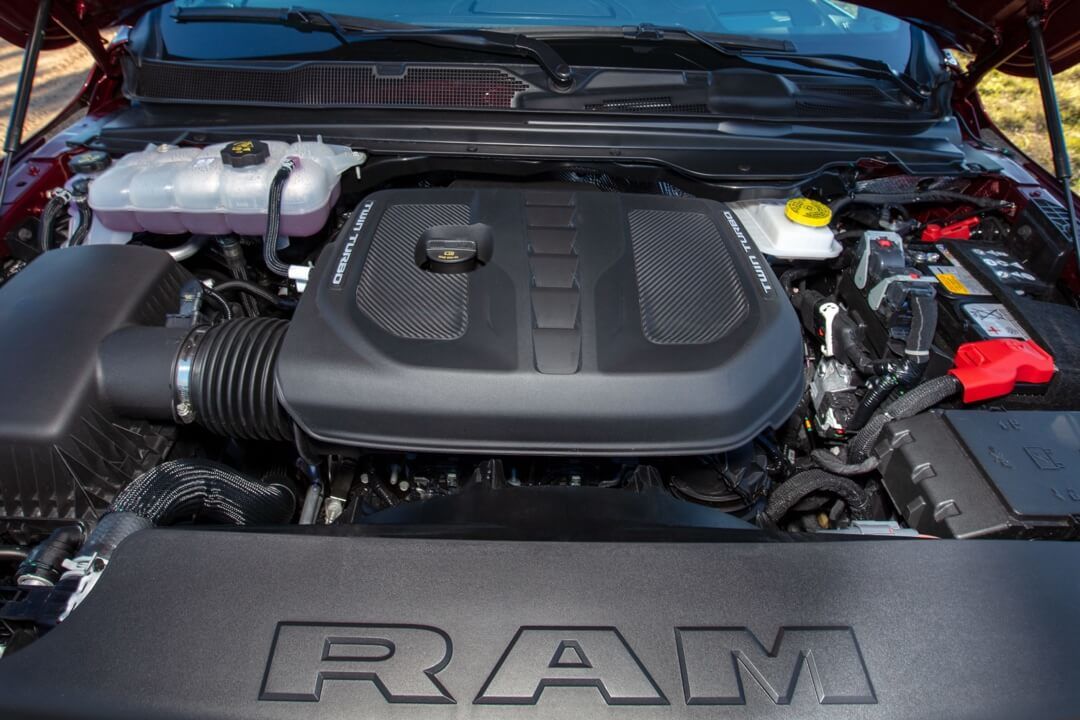 Le moteur Twin-Turbo Tungsten du RAM 1500 2025.