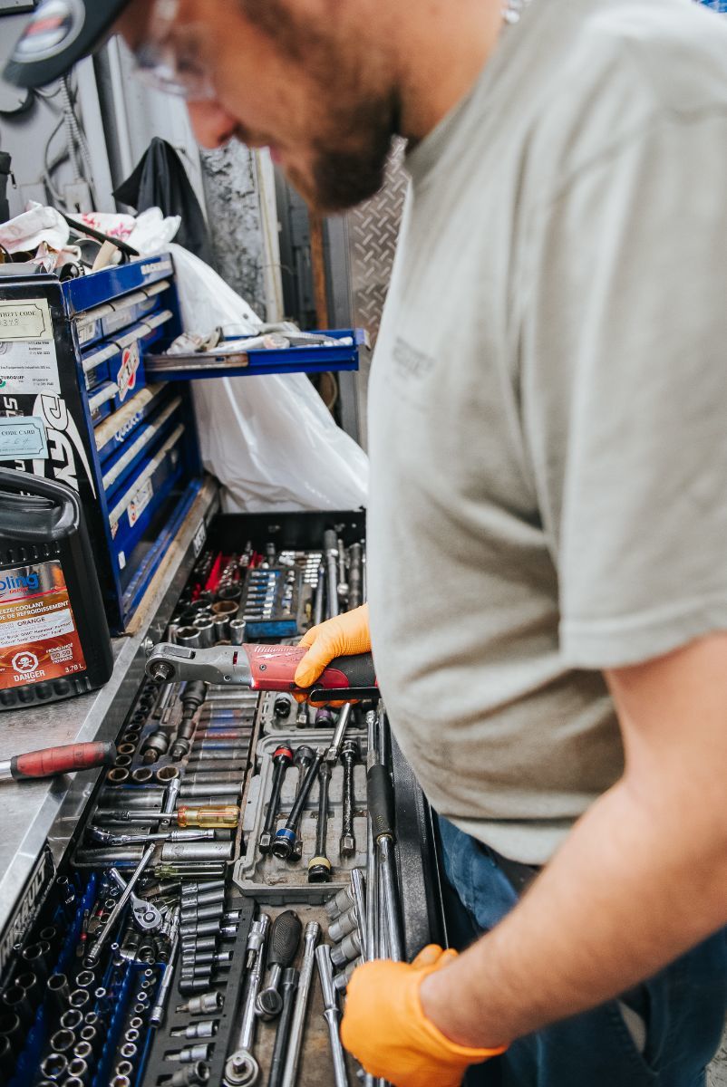 Mécanicien automobile