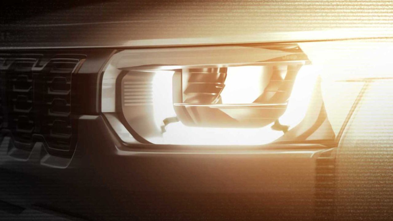 close up view of a Jeep Cherokee 2026 headlights