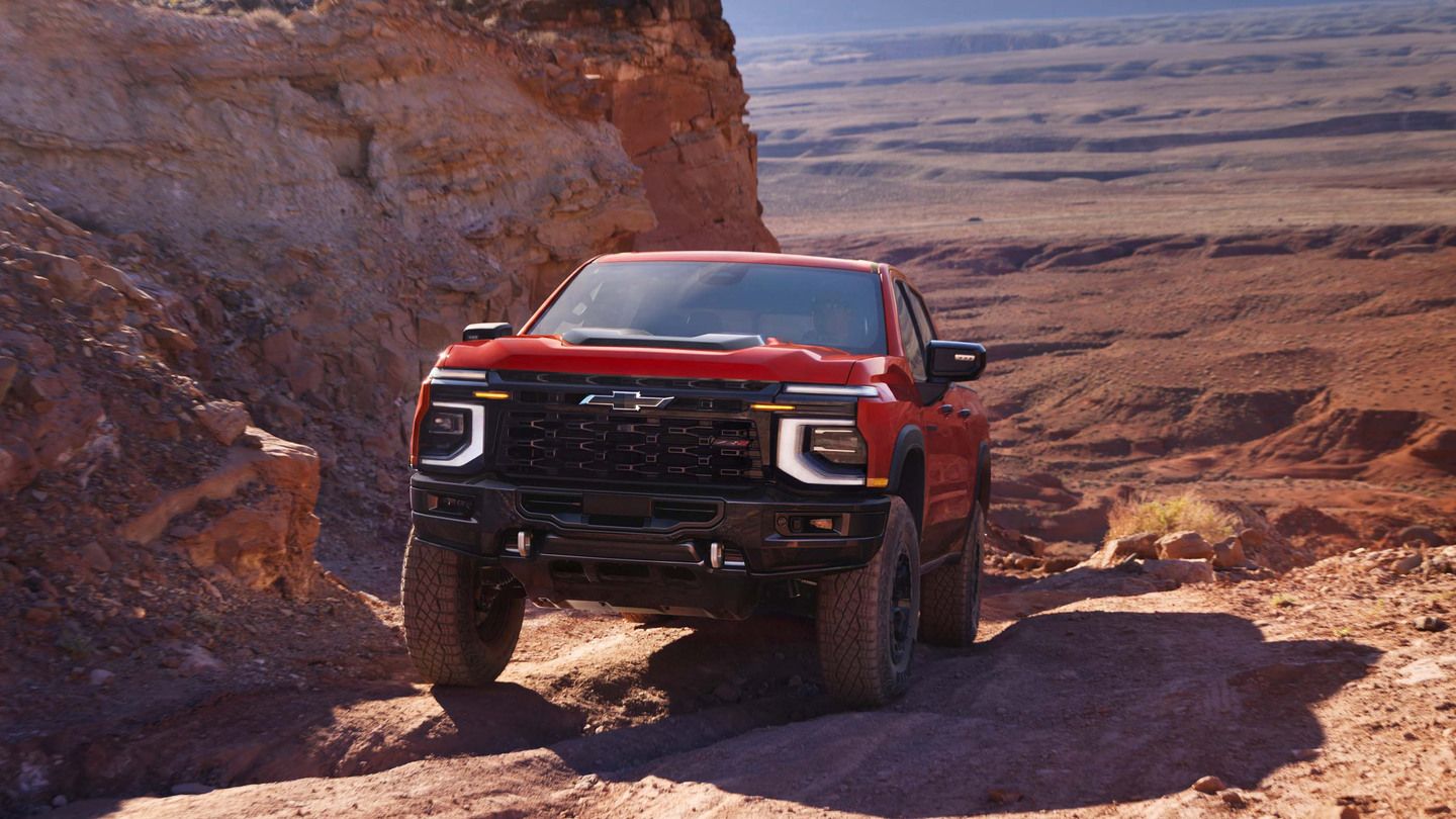 Le Silverado 2027 officiellement annoncé : 7 faits sur les deux V8 et les sept livrées