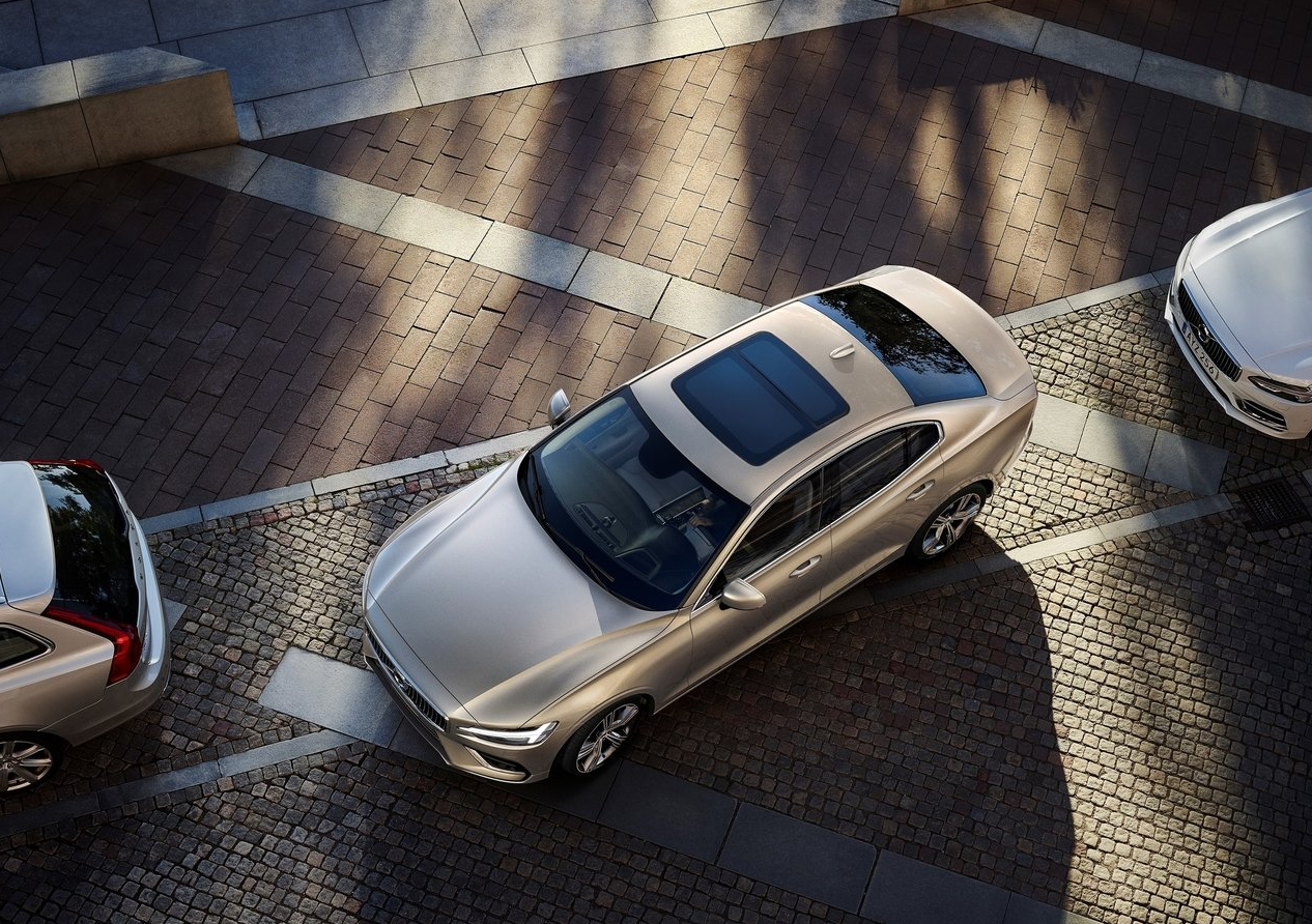 Explore the full benefits of the Volvo Cars app: Your ultimate guide