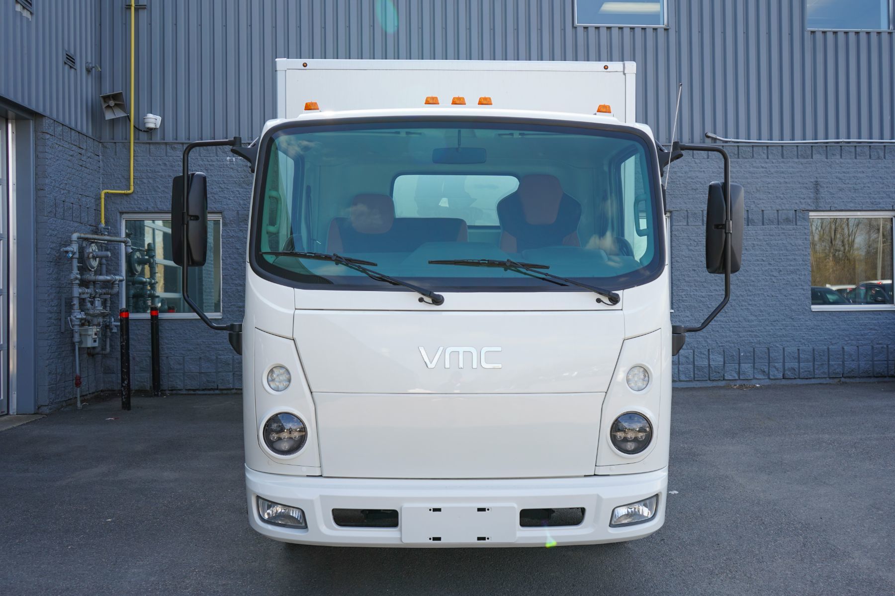 Introducing the VMC 1200: A Benchmark in Electric Truck Technology