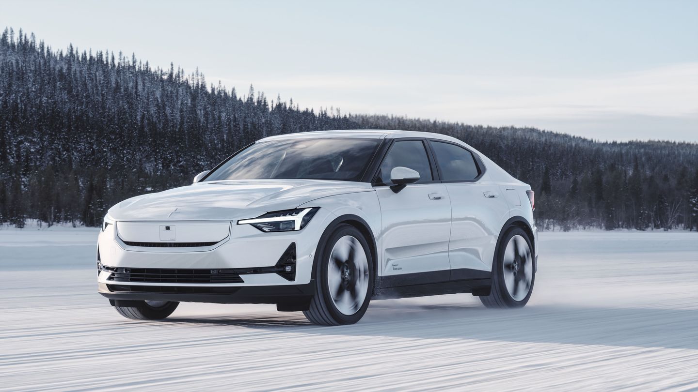 Before December 1: All-Wheel Drive and Winter Tires on the 2027 Polestar 2