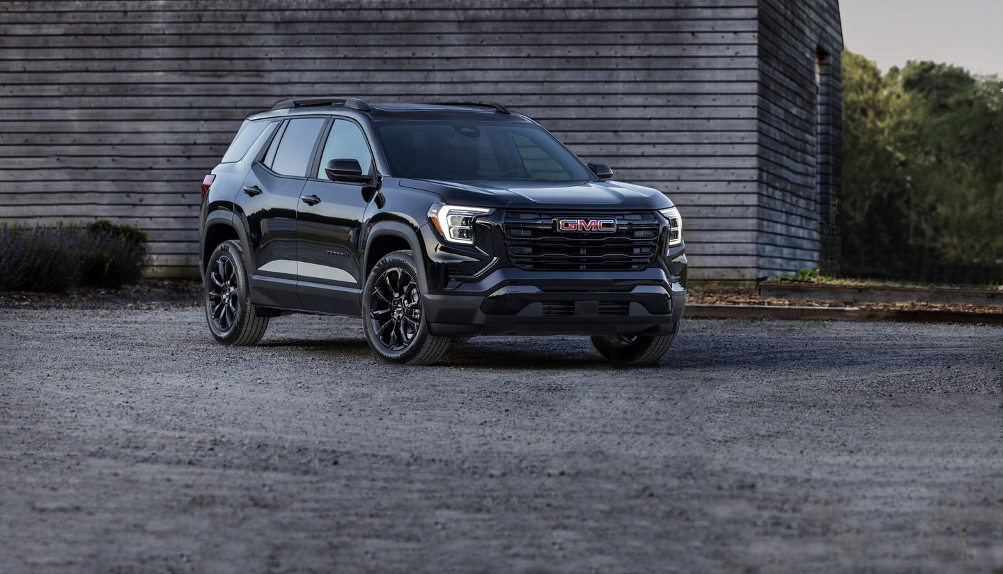 GMC Terrain Goes Bold for 2025:  New Trims, Technology Upgrades Elevate Compact SUV Offering