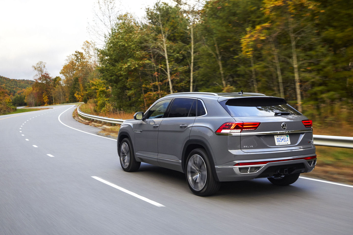 How The 2023 Volkswagen Atlas Cross Sport Is Ready For Winter 