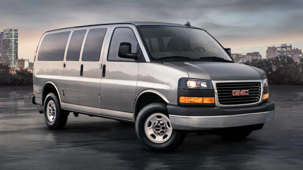 2023 GMC Savana