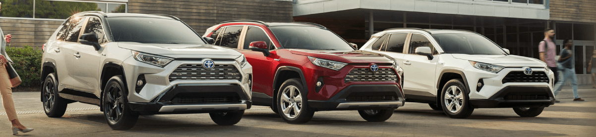 Why Everyone’s Raving About The 2019 RAV4 Hybrid