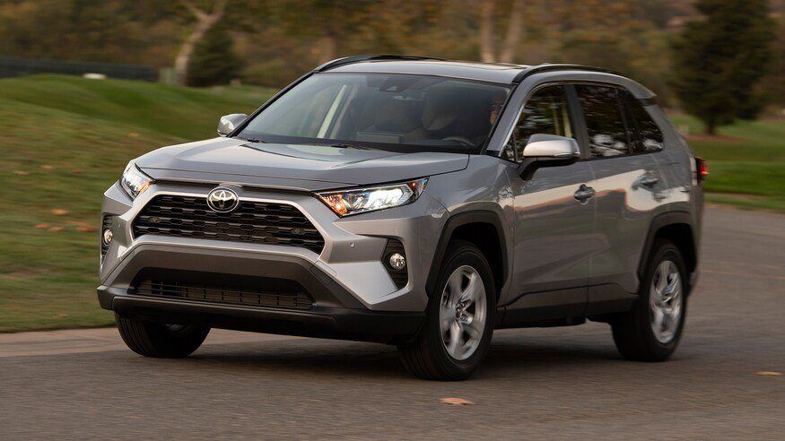 Benefits Of Buying A Pre-Owned Toyota RAV4