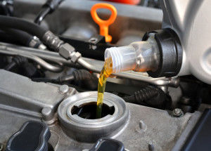 Signs Your Mercedes-Benz Needs an Oil Change