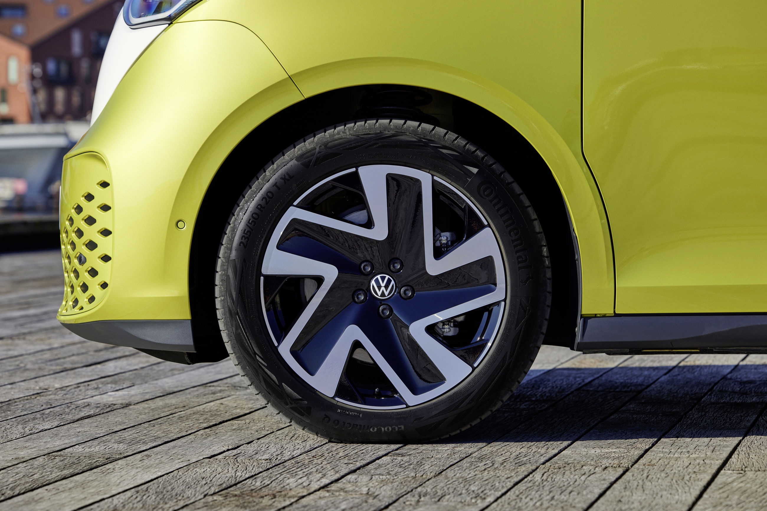 How to Reset Tire Pressure Light on Volkswagen Vehicles