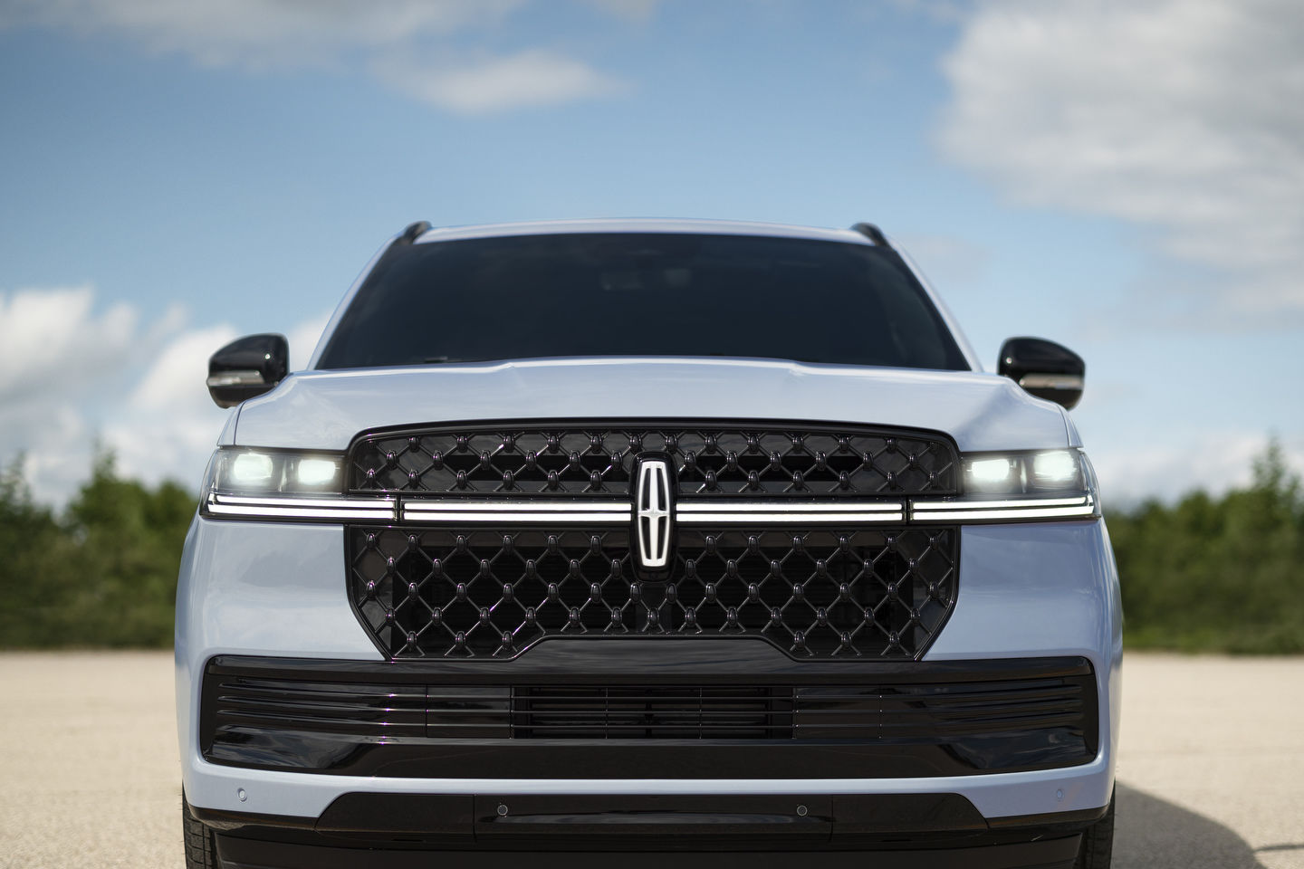 Ranking 2025 Lincoln SUVs vs. Their Competition