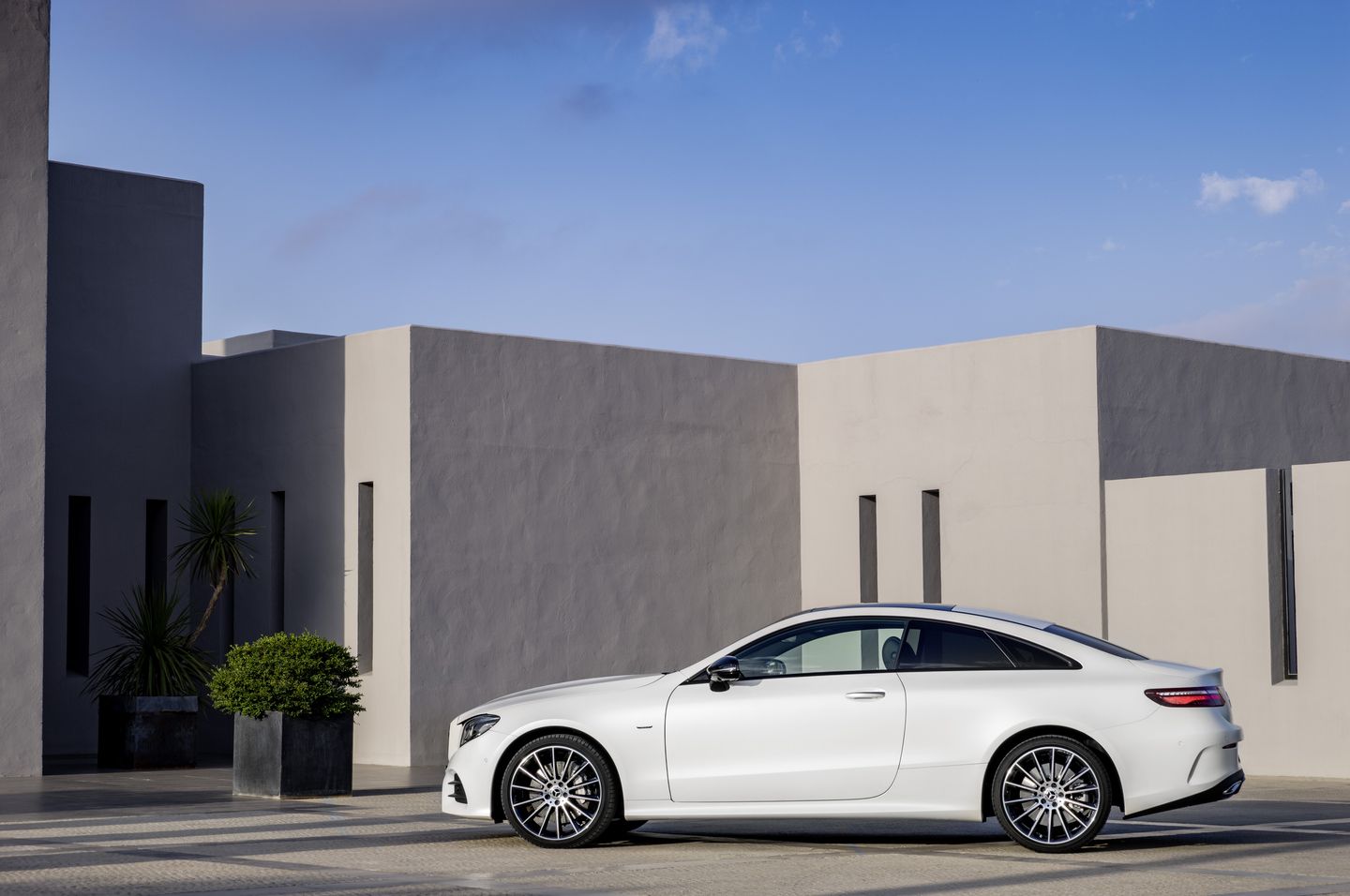 The Best Used 2-Door Coupes for Summer in Ontario