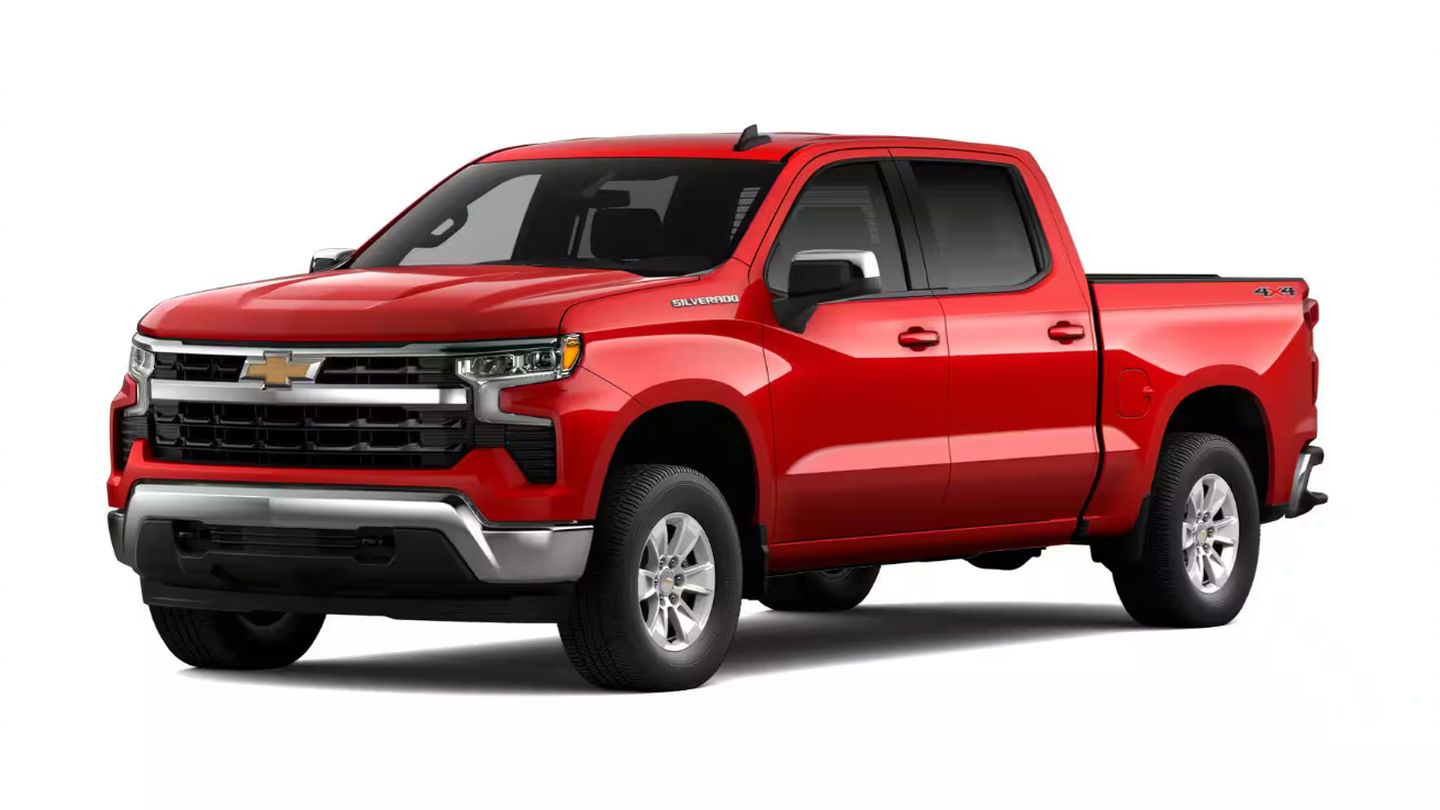 2026 Chevrolet Silverado - front three-quarter view of a red 2026 Chevrolet Silverado against a white background - Humberview Chevrolet, Buick, GMC - New car dealership in Toronto, Ontario