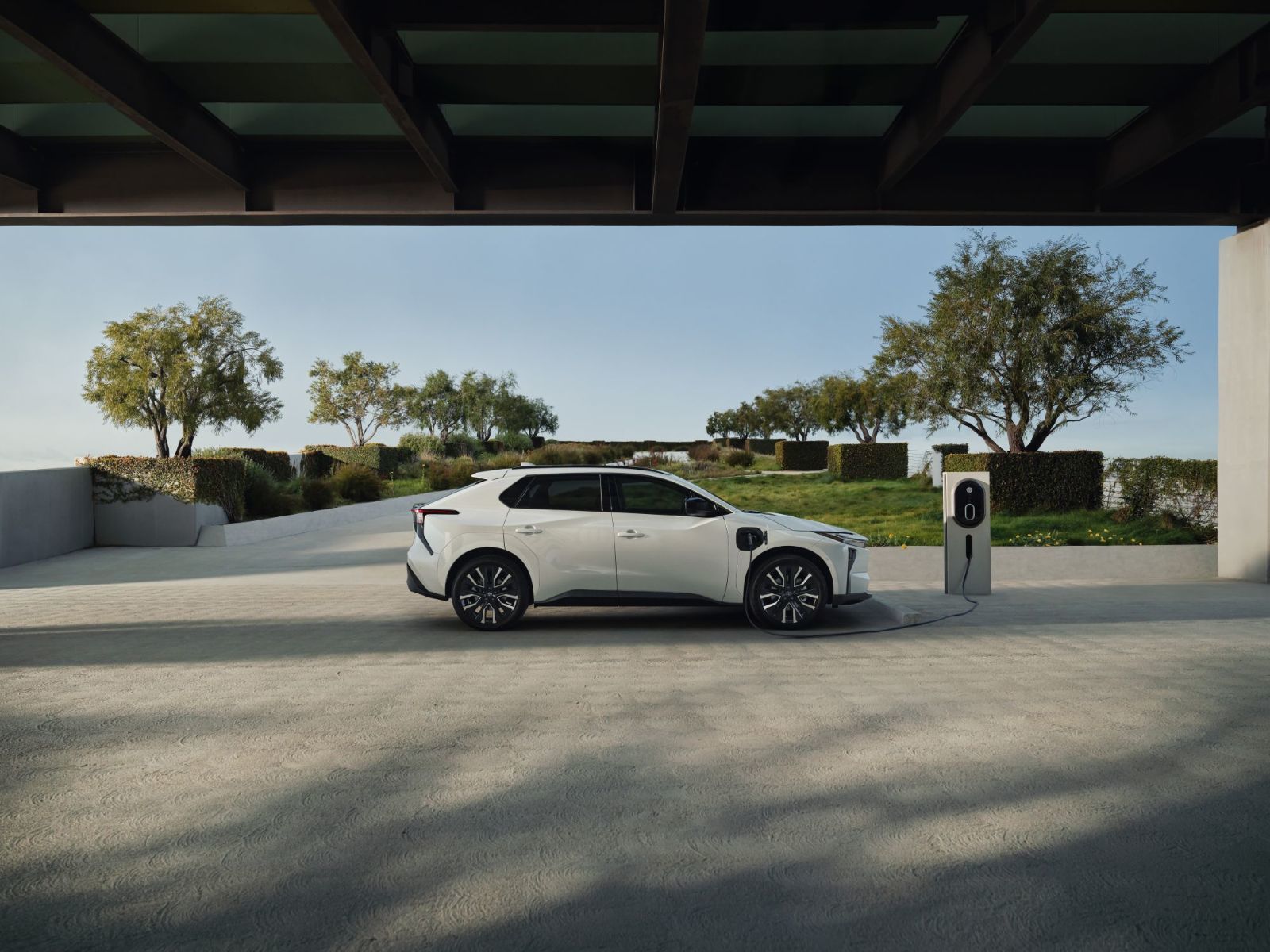 How to Use Public Charging for Your Electric Vehicle