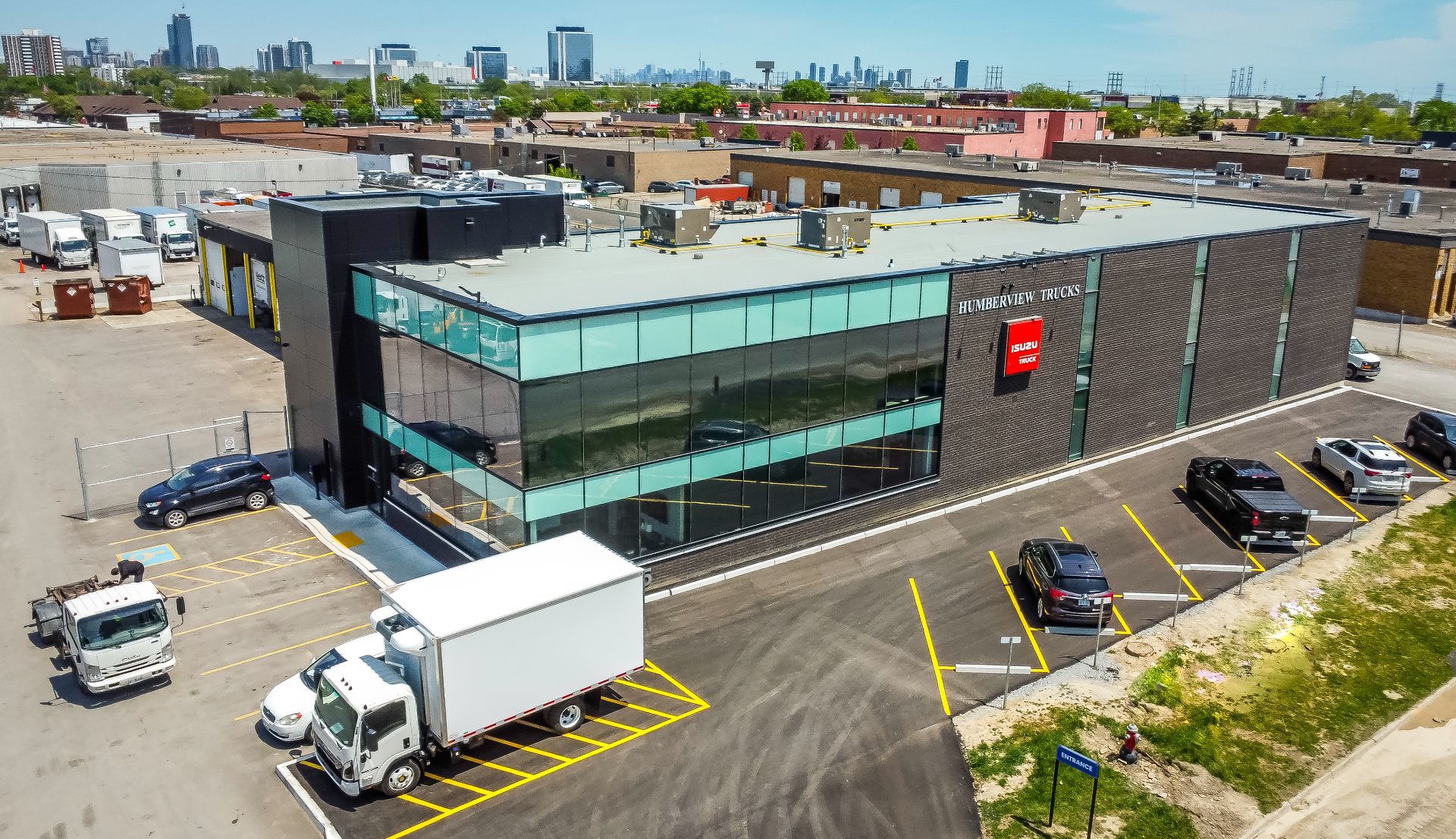 Exterior birds eye view of Humberview Isuzu Trucks Dealership in Mississauga