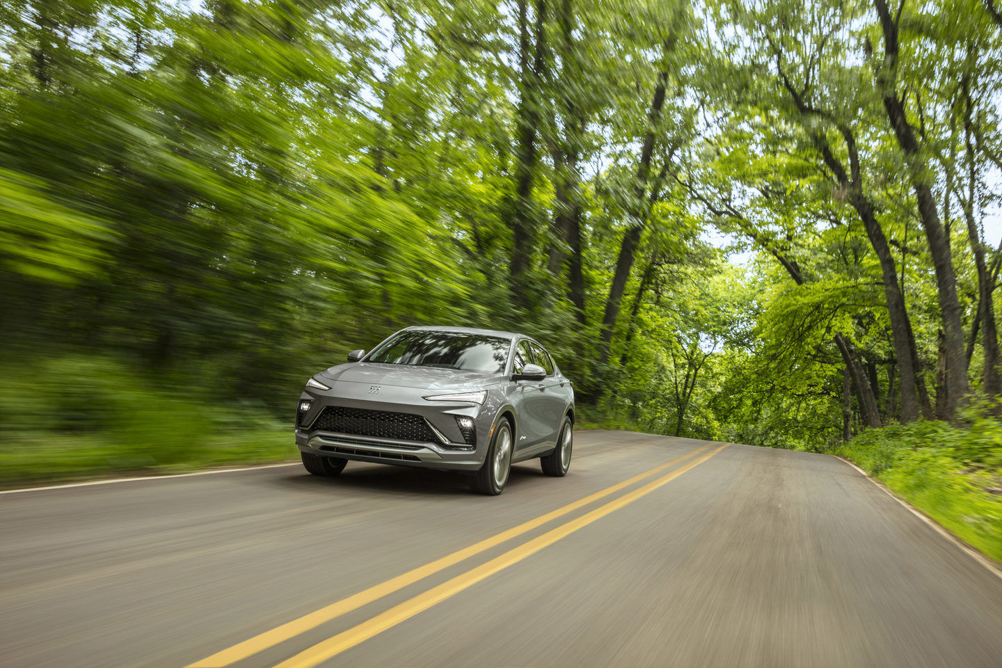 Luxury Compact SUV: 2025 Buick Envista Trim Levels and Features
