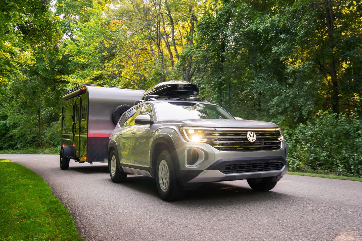 Which 2025 Volkswagen SUVs Can Tow a 1,500-Pound Camper?