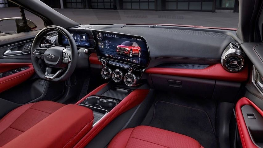 Grande vue sur l'intérieur du Chevrolet Blazer EV.