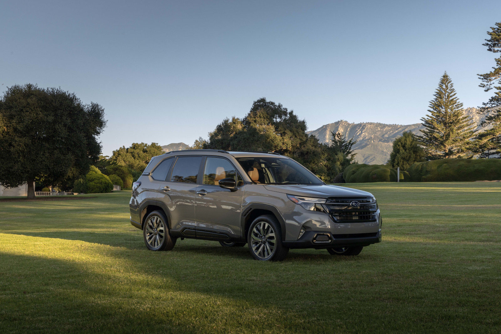 Subaru Forester 2025: 5 éléments indispensables que l'on retrouve à bord