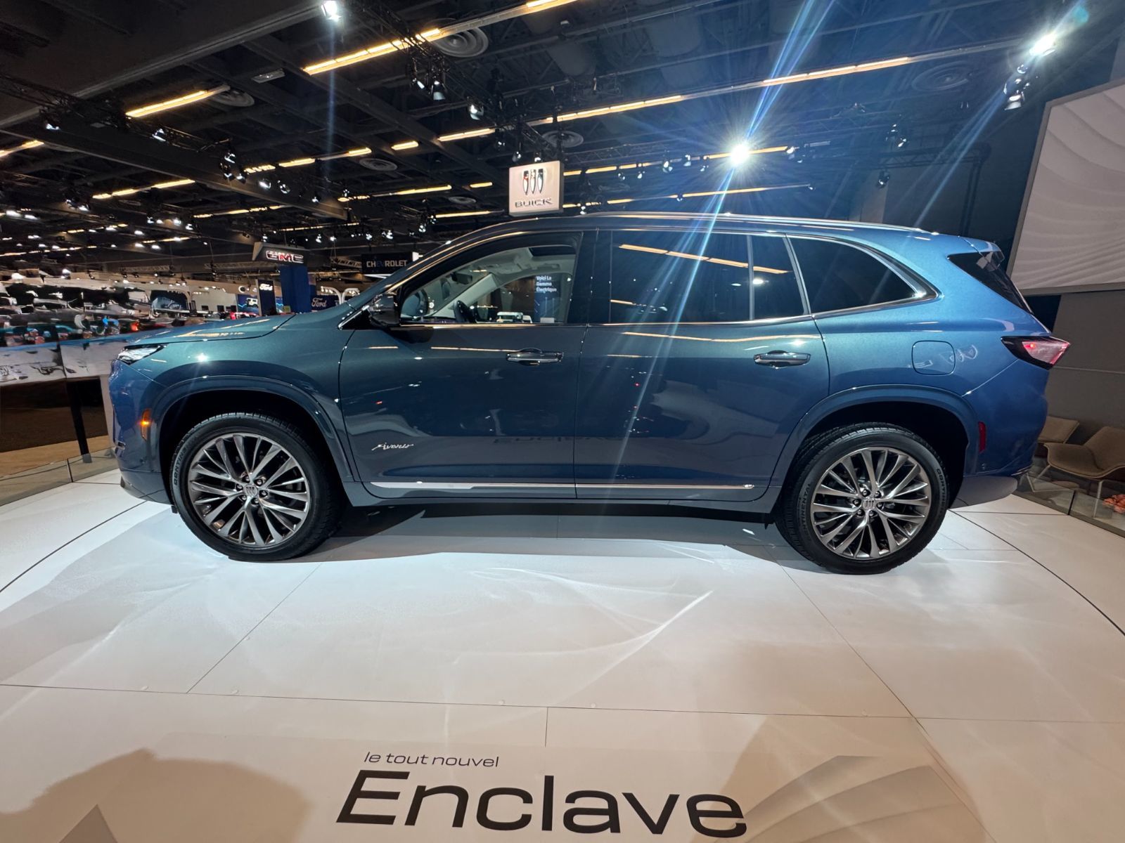 Buick Enclave 2025: Luxury and Modernity at the Montreal Auto Show