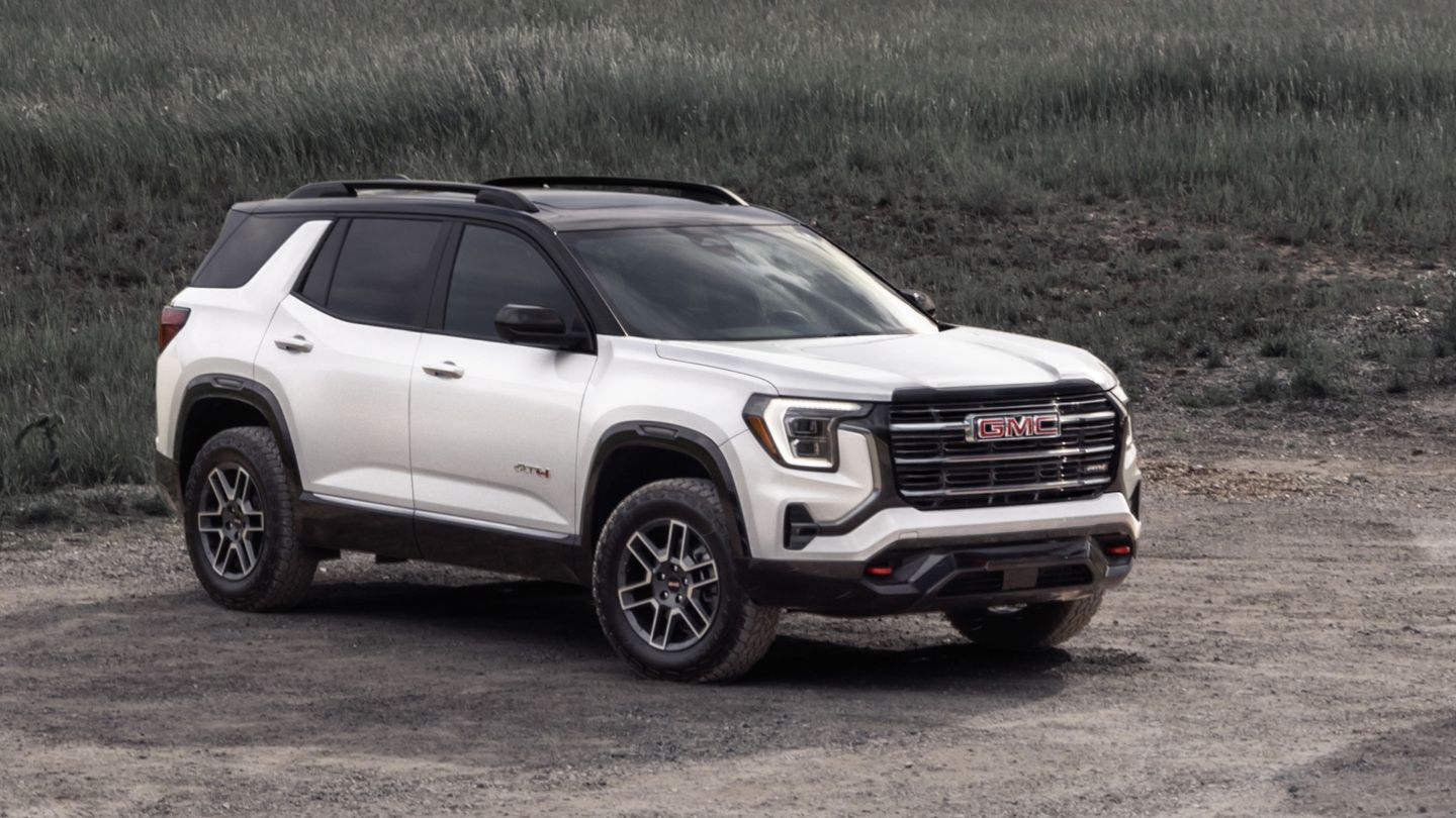 Terrain GMC AT4 2026 : Capacité tout-terrain pour l'aventure québécoise