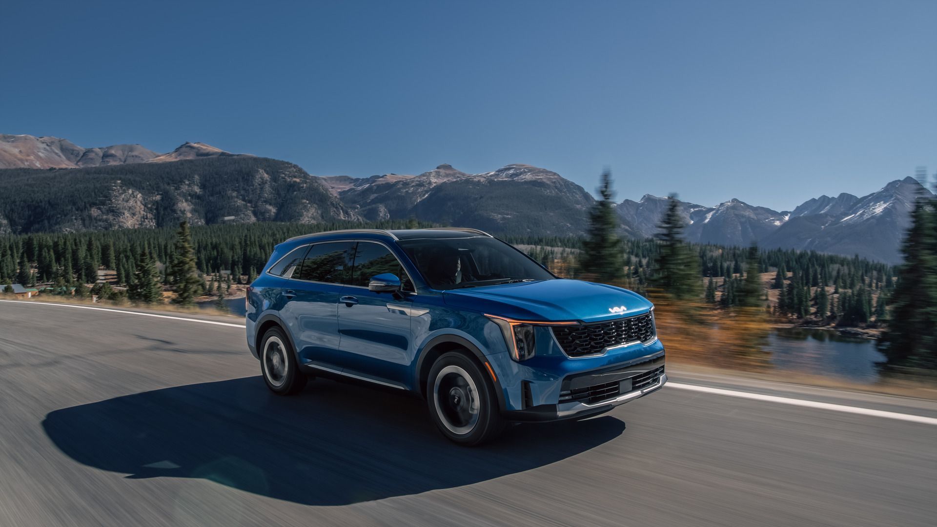 EX, EX Premium or SX: How Sportage HEV Trims Compare to the Sorento HEV Lineup