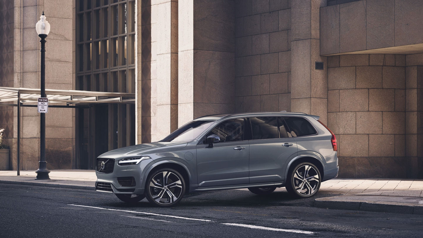 What has improved on the 2022 Volvo XC90 Recharge?