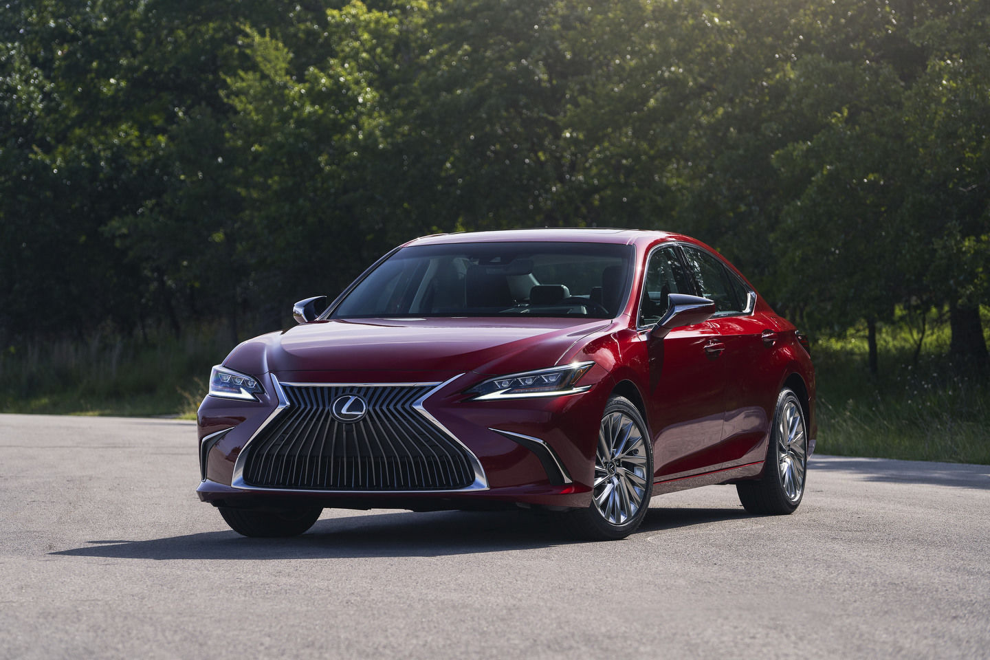 The 2023 Lexus ES is the Luxury Vehicle of Choice for the Discerning Driver