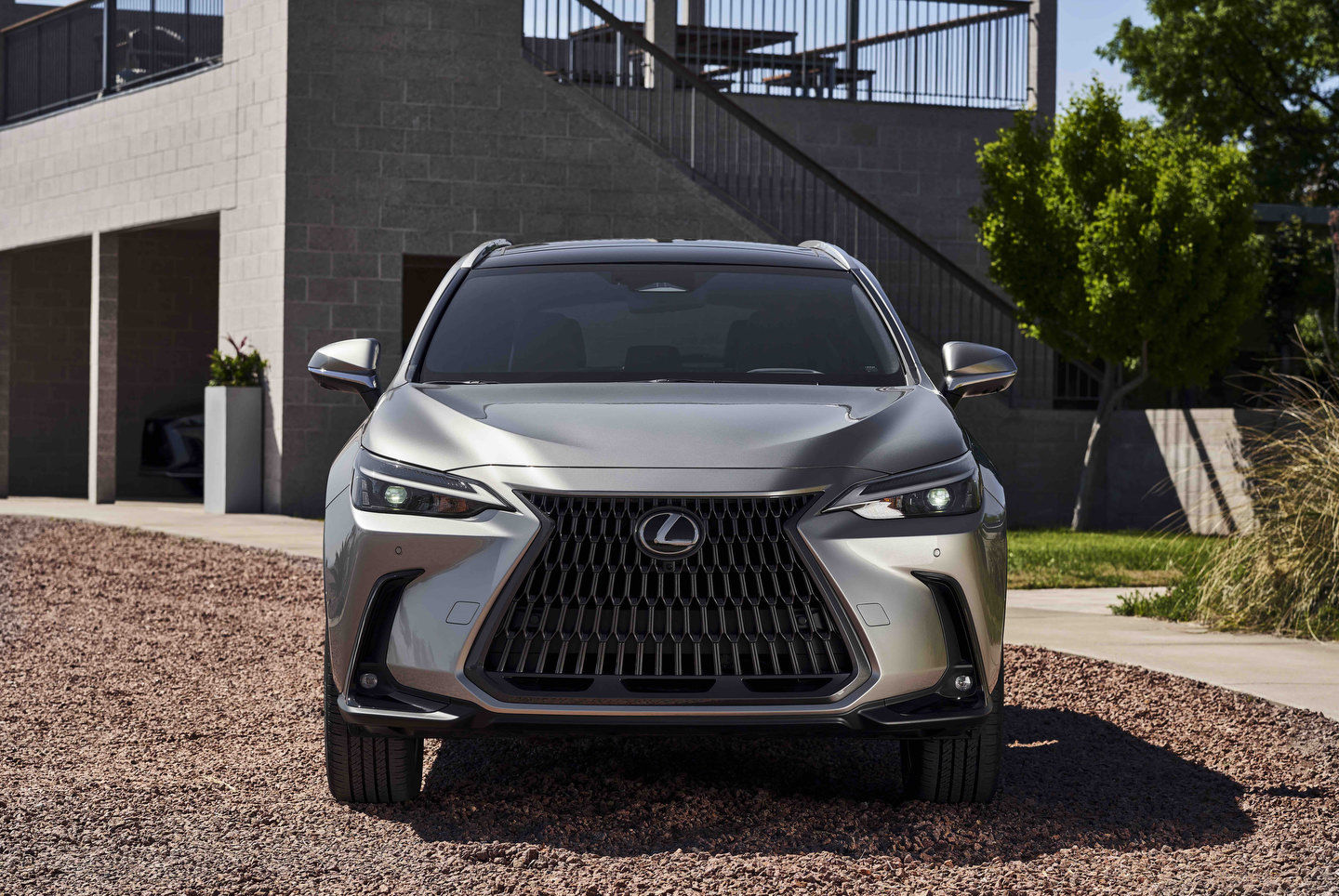Comparing the 2023 Lexus NX and the 2023 Lexus UX
