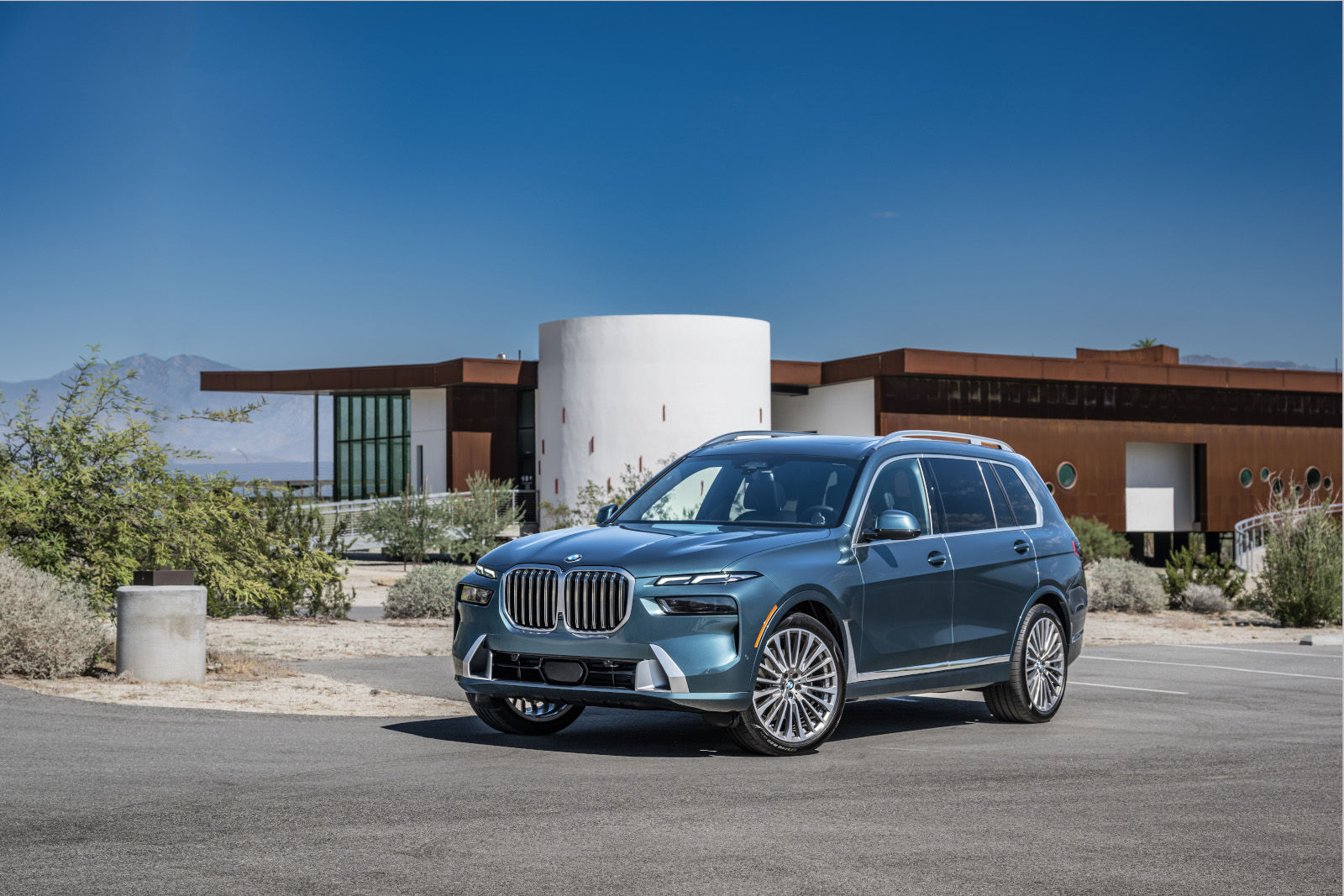Everything You Need to Know About the 2024 BMW X7