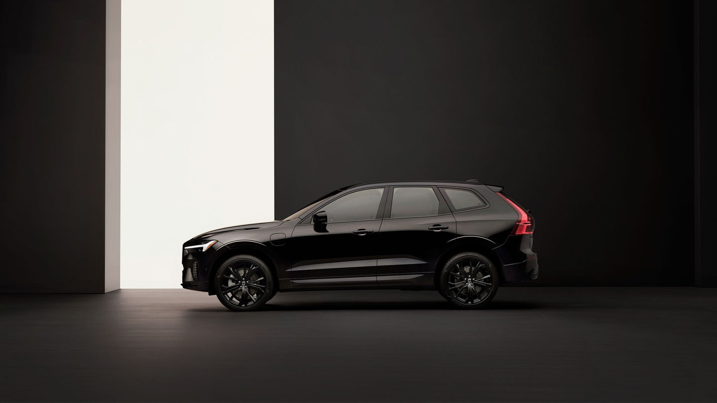 Volvo Car Canada Unveils XC60 Black Edition for 2024 Lineup