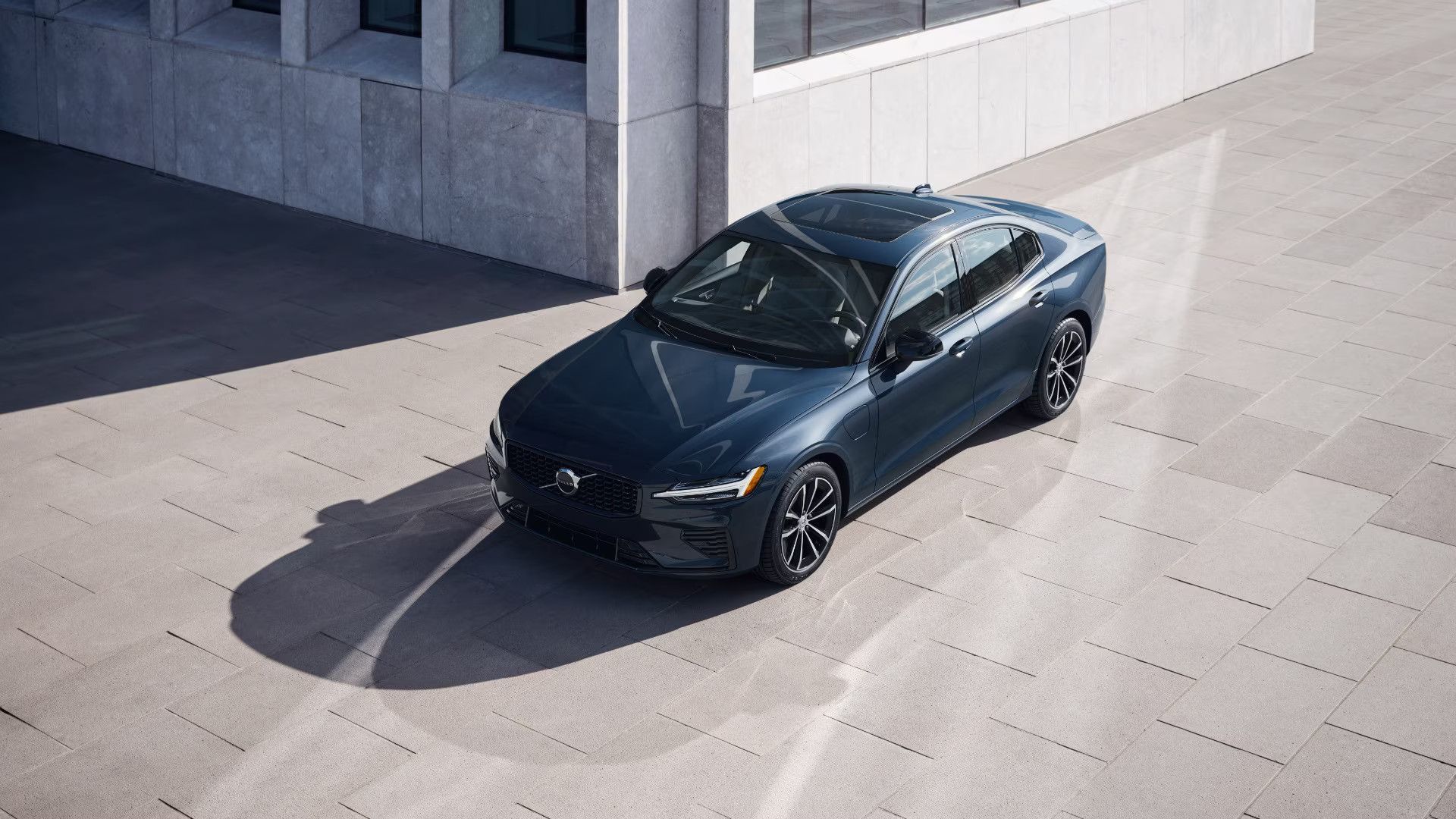 A Look at How the 2024 Volvo S60 Stands Out from the Audi A4