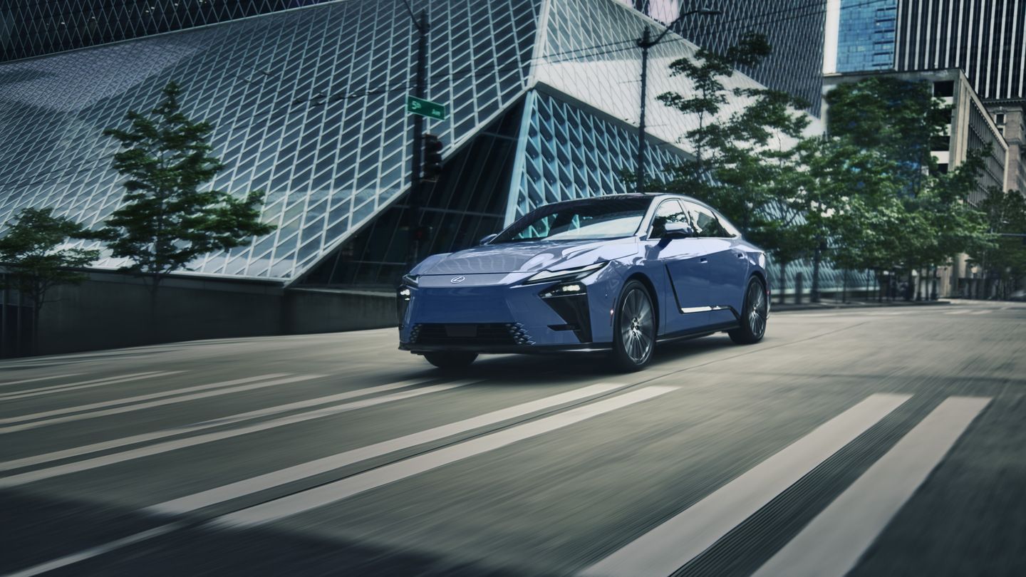481 km of Range in a Sedan: Why the 2026 Lexus ES Electric Is Worth Reconsidering